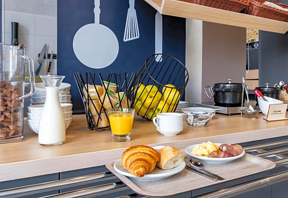 B&B HOTEL Grenoble Centre Verlaine