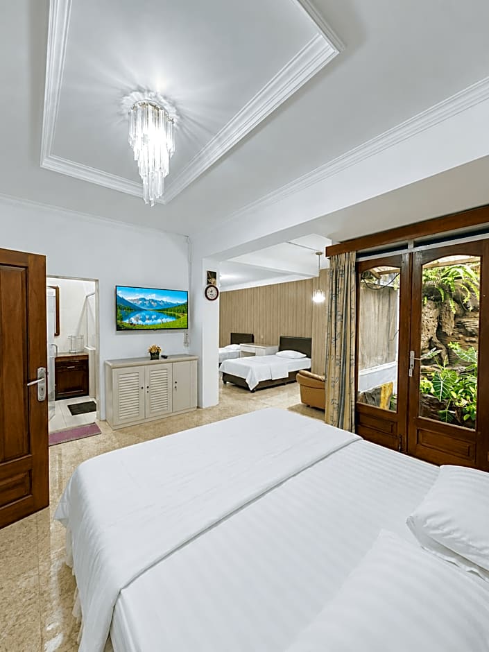 Enny's Guest House