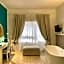 Le Coq Suites