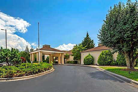 Quality Inn West of Asheville