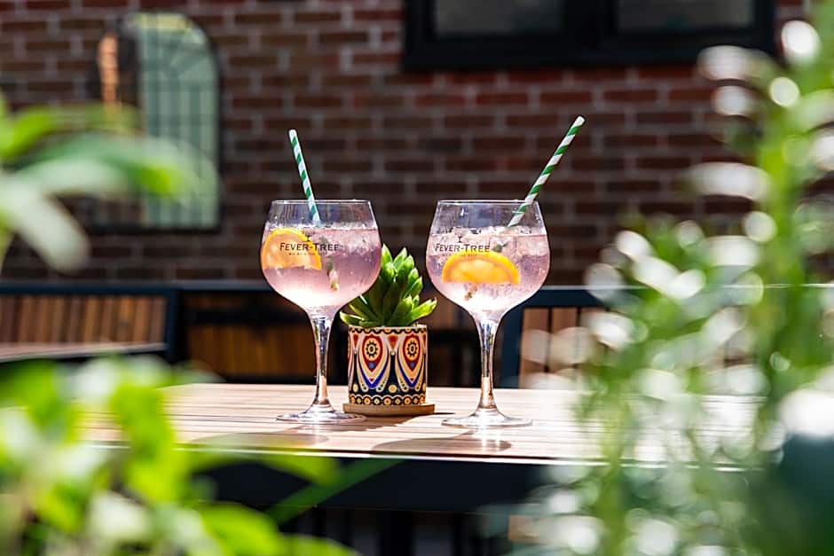 The White Horse, Rogate