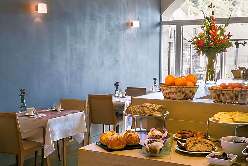 Best Western Hotel Du Roy D'Aragon