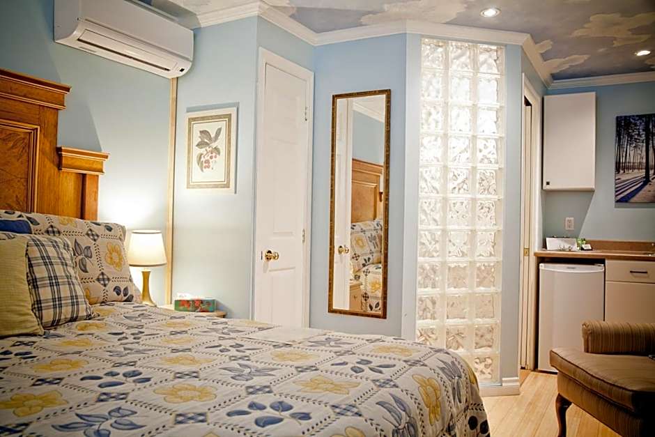 Maison Des Jardins B & B