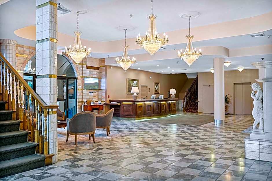 Chateau Big Bear Boutique Hotel, BW Signature Collection