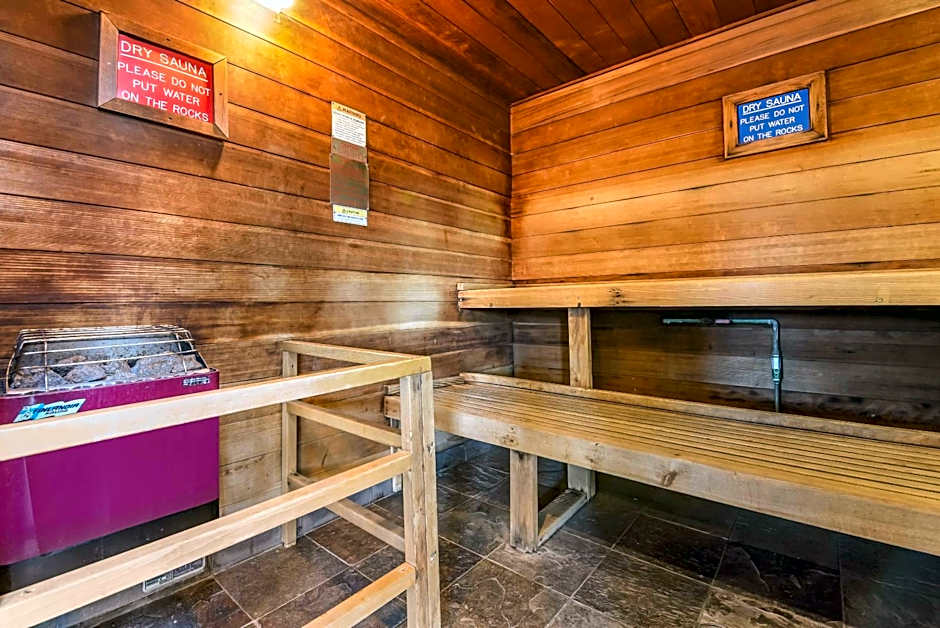 Kathryn Riverfront Inn, an Ascend Collection Hotel