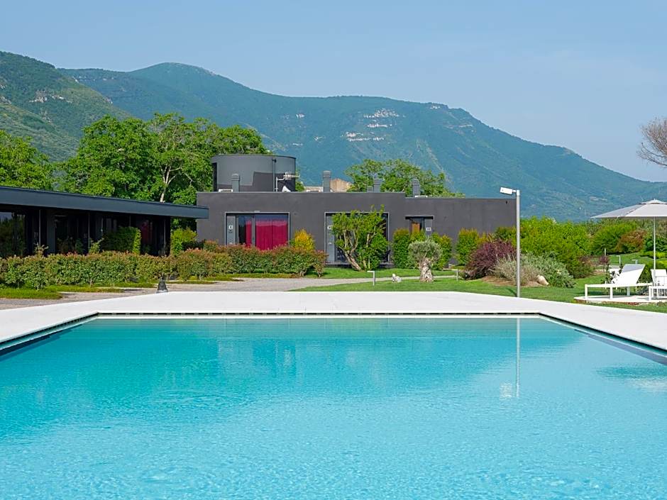 Secret Garden Resort & Spa