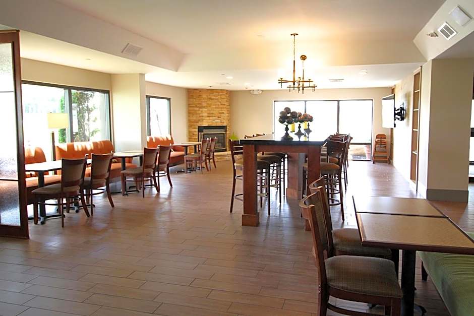 Country Inn & Suites by Radisson, Sandusky South, OH