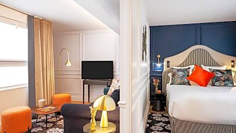 Parisian Junior Suite