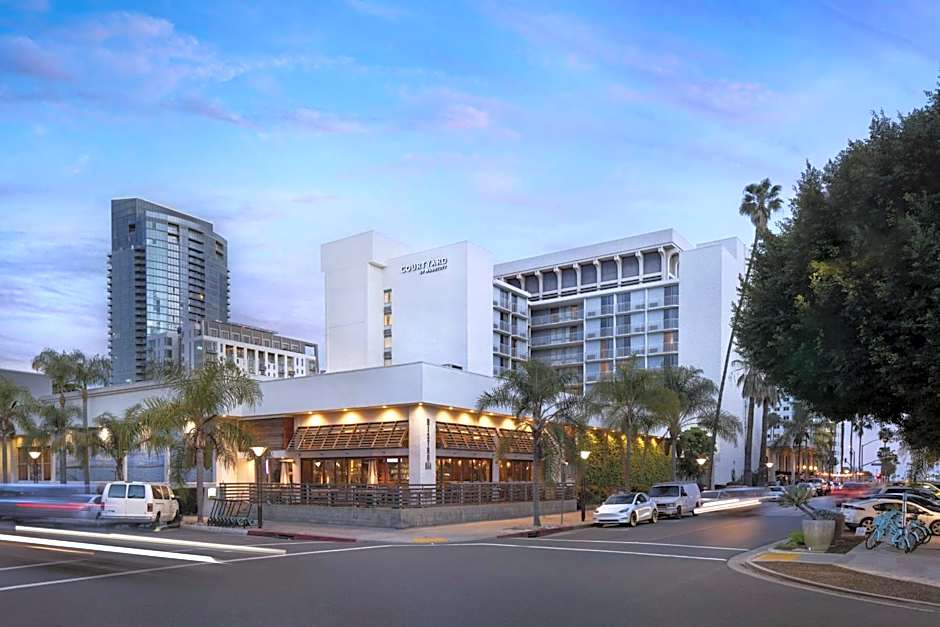 Courtyard by Marriott Long Beach Downtown