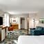 Hampton Inn & Suites Bremerton