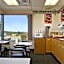 Travelodge by Wyndham Ridgeway Martinsville Area