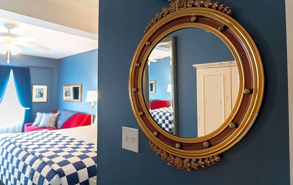 The Kendall Hotel at the Engine 7 Firehouse