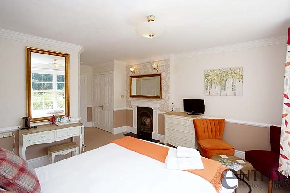 Woodlands Lodge Hotel