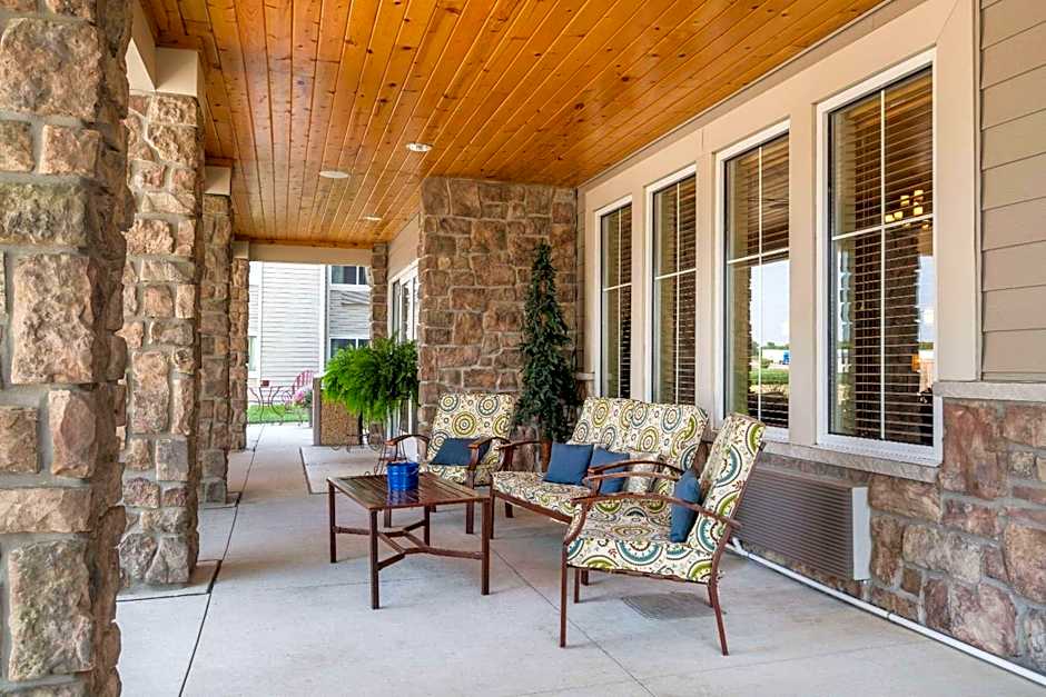 AmericInn by Wyndham Newton