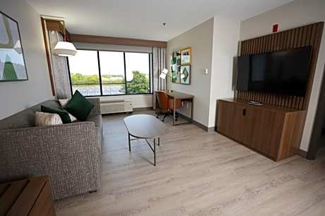 King Suite with Sofa Bed