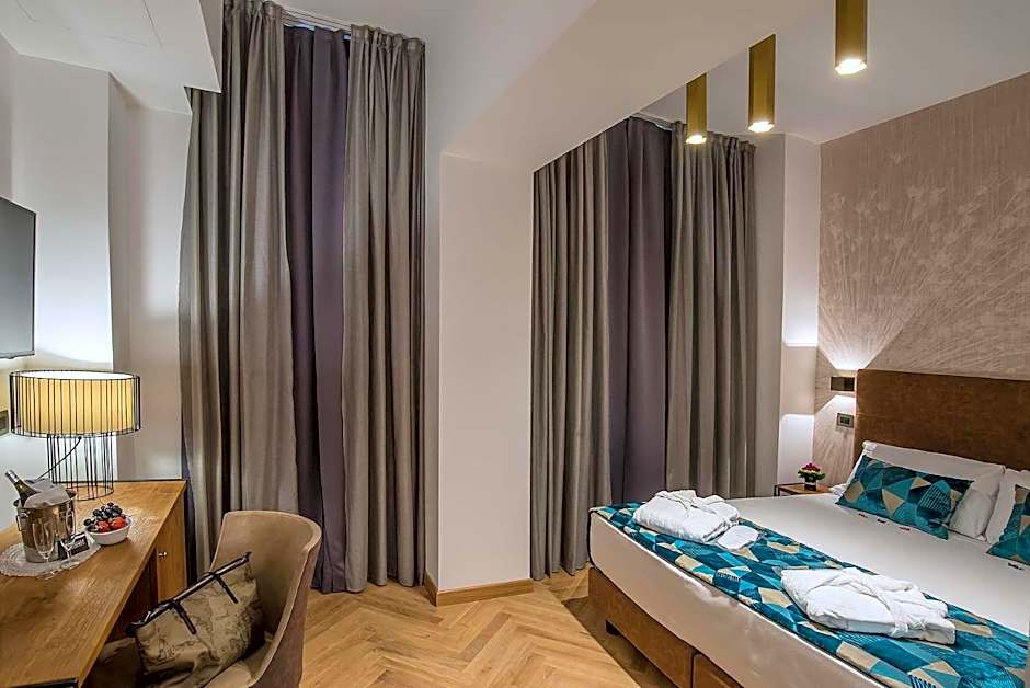 Navona Essence Hotel
