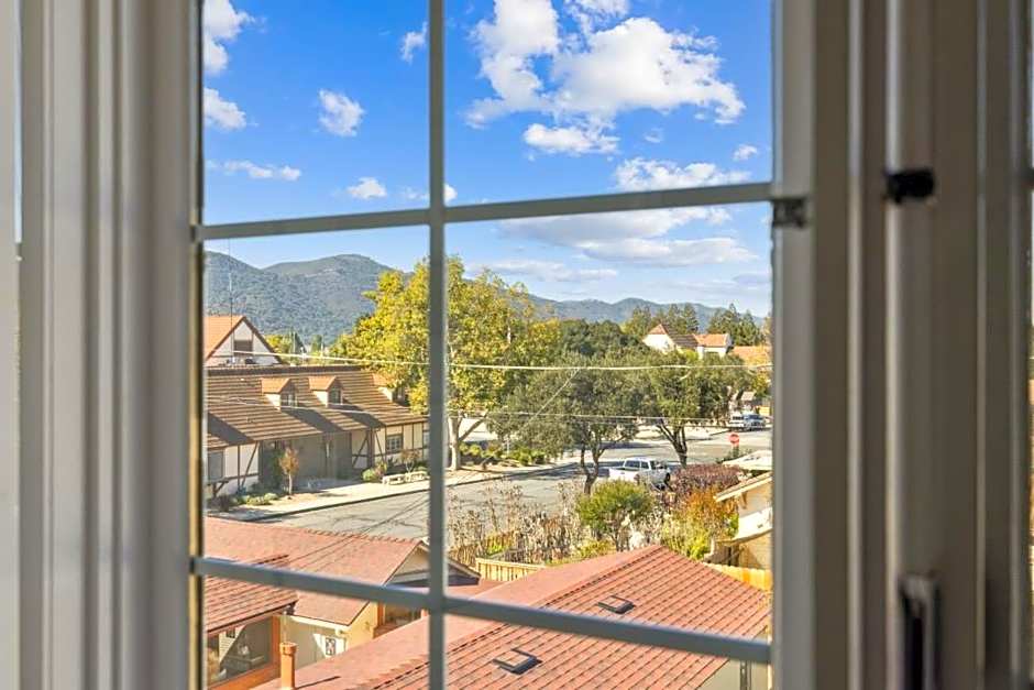 Mirabelle Inn & Restaurant