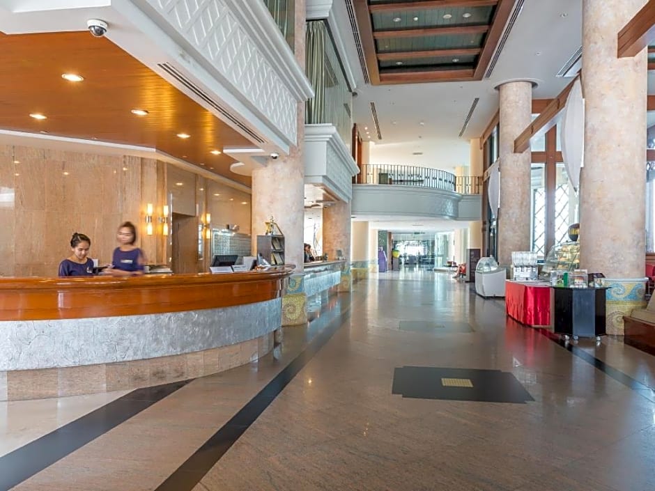 Long Beach Garden Hotel & Spa