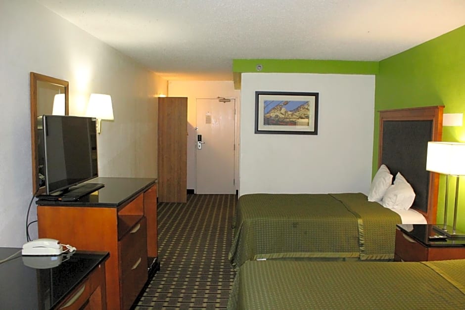 Rodeway Inn Roanoke Airport