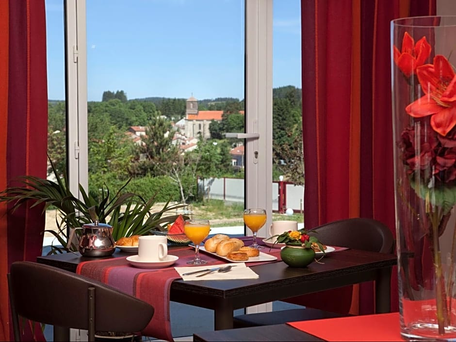 Logis Hotel Des Sapins