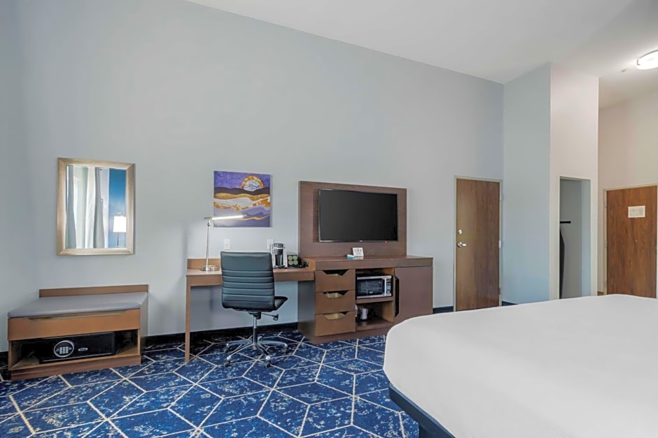 Best Western Plus St. Louis Airport Hotel