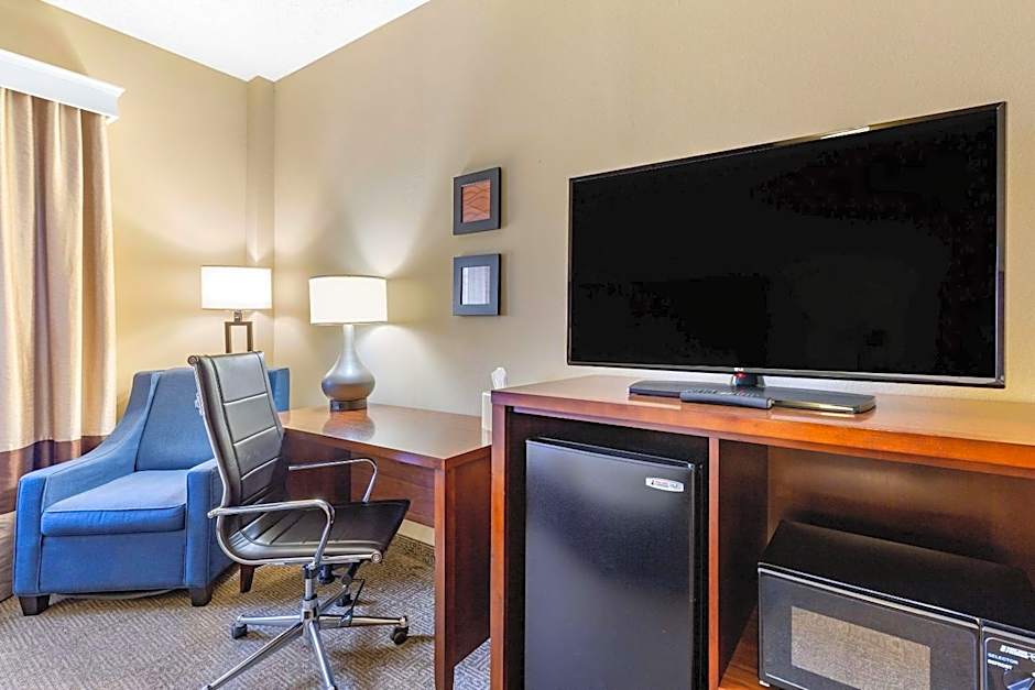 Comfort Inn Aikens Center