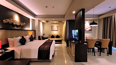 Studio Deluxe Room