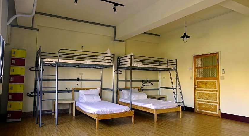 Chiayi Petite Hostel