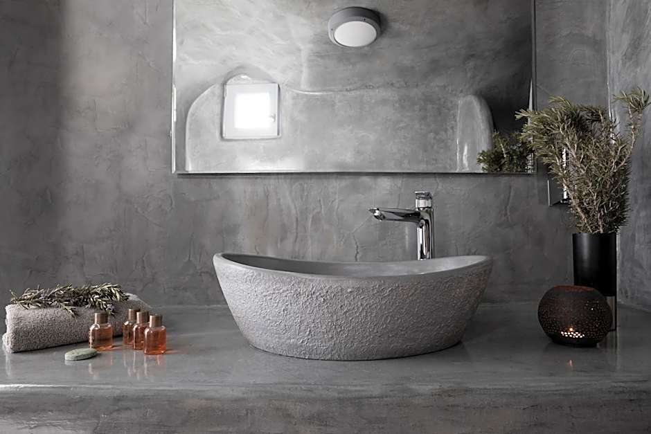 Virginia's Cave Villas