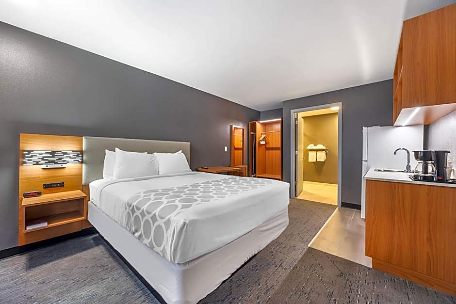 Suburban Studios Branson On The Strip