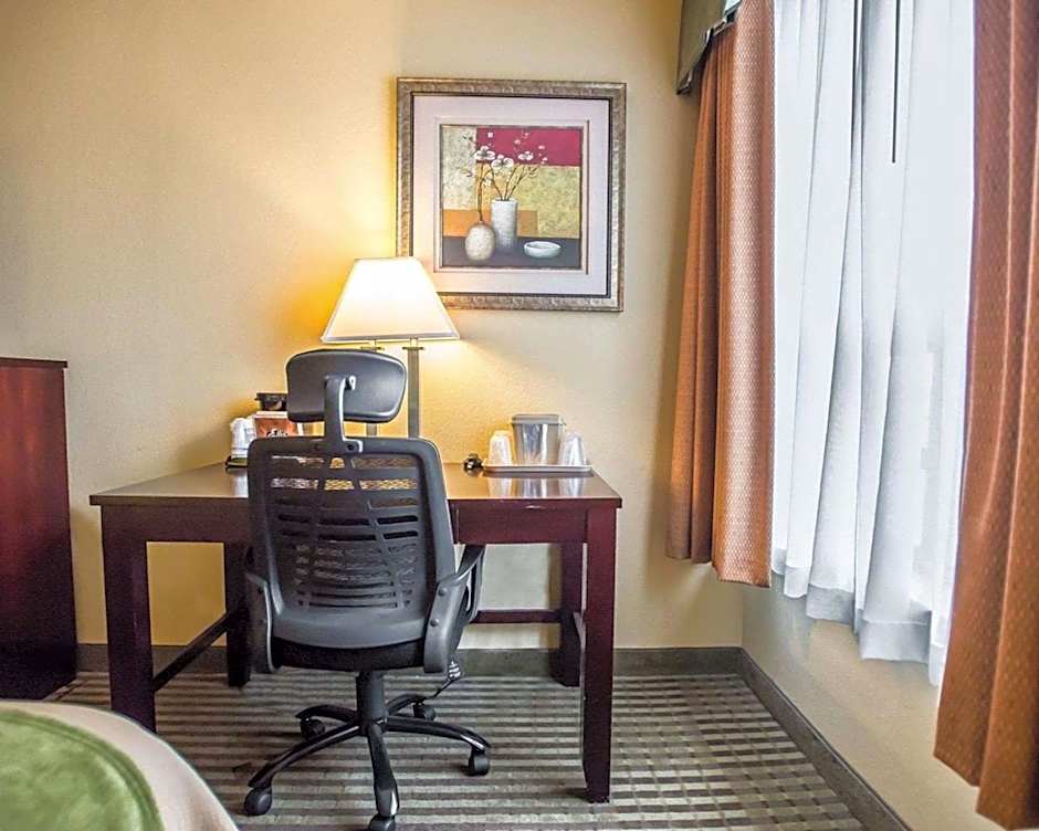 Quality Inn Mill Hall