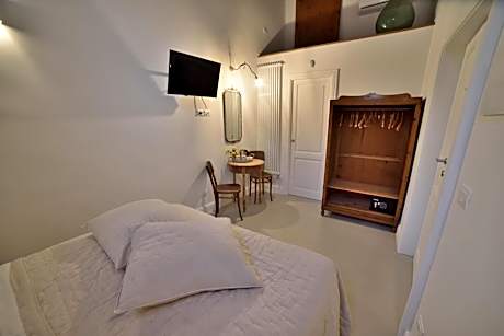 Double or Twin Room with Private Bathroom