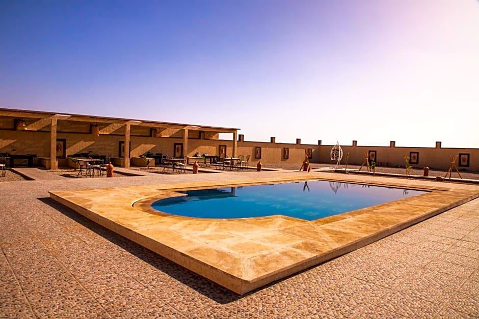 Traditional Riad Merzouga Dunes