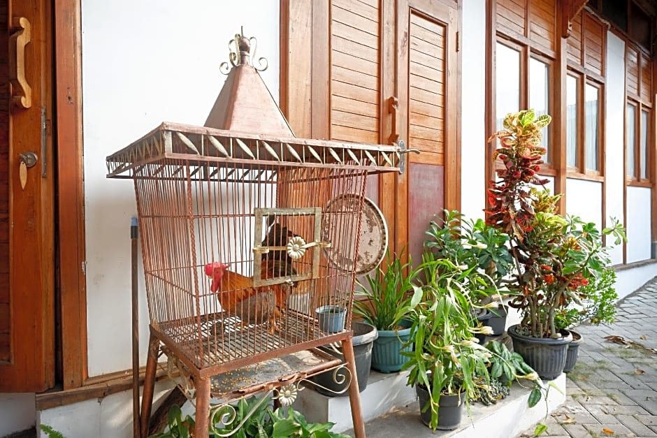 RedDoorz near Plengkung Gading 2