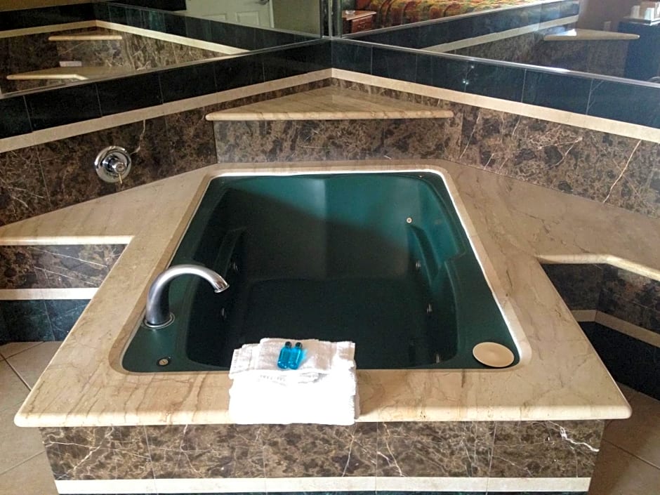 Crystal Inn Suites & Spas