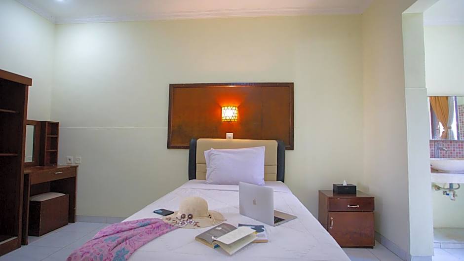 Teges Inn Kuta