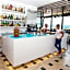 Hotel Adelphi