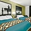 Super 8 by Wyndham Weatherford