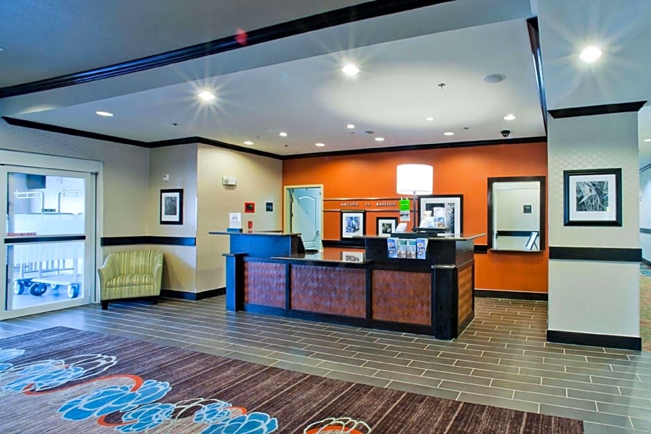 Hampton Inn By Hilton And Suites Denison