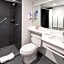 City Express Plus by Marriott Leon Centro de Convenciones
