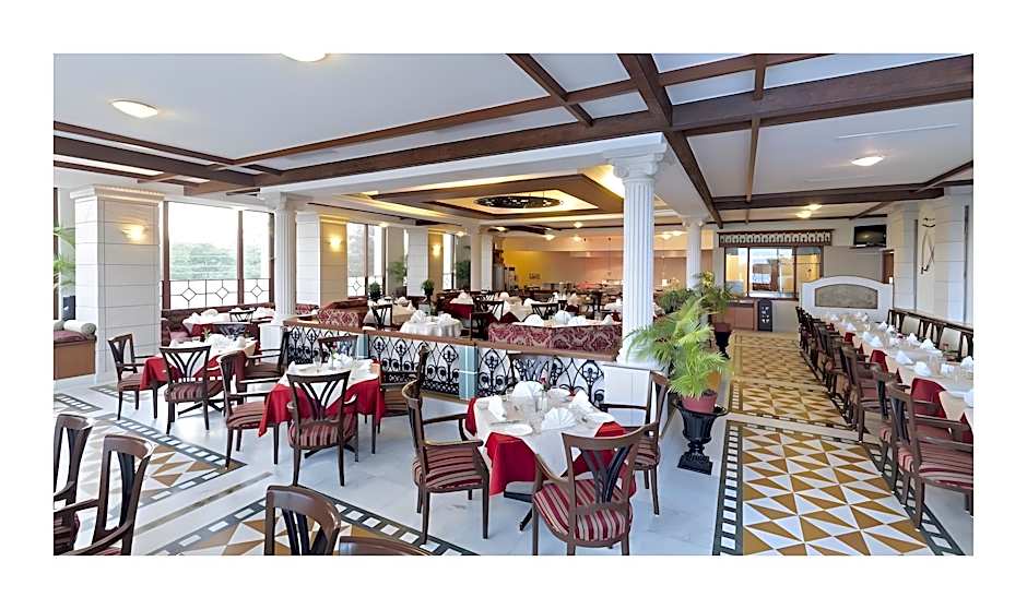 Hotel Jehan Numa Palace