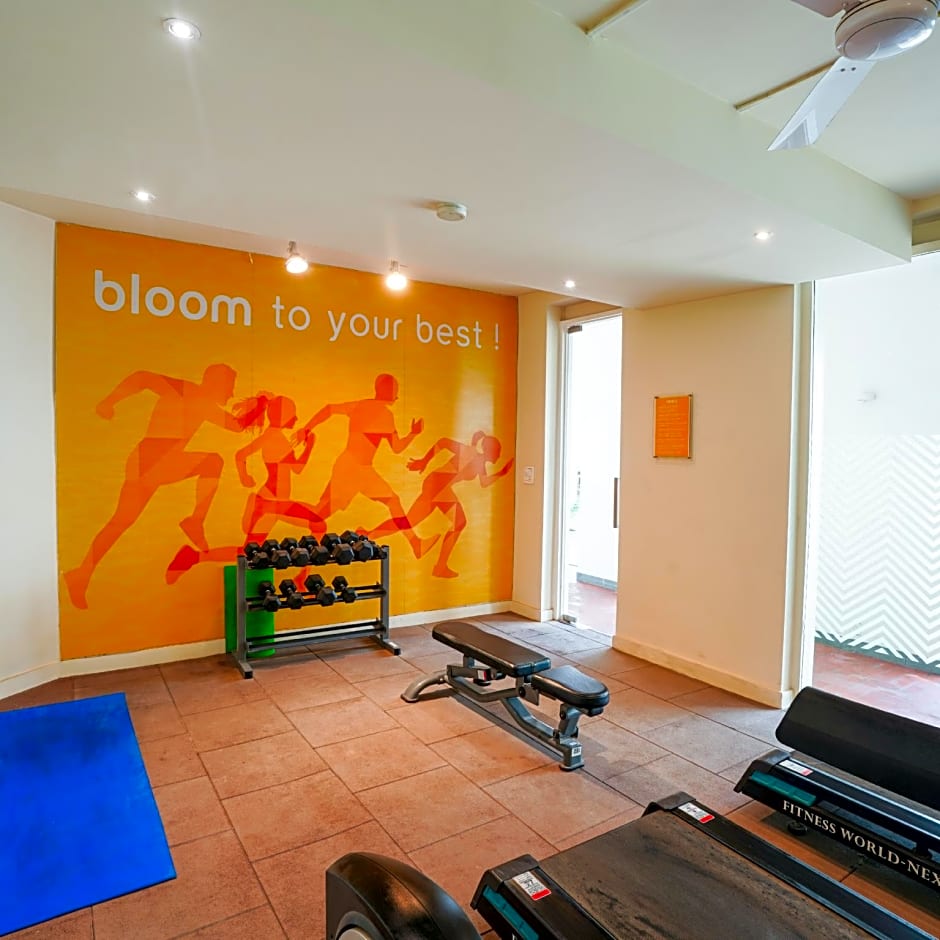 bloom Boutique I Signature Towers