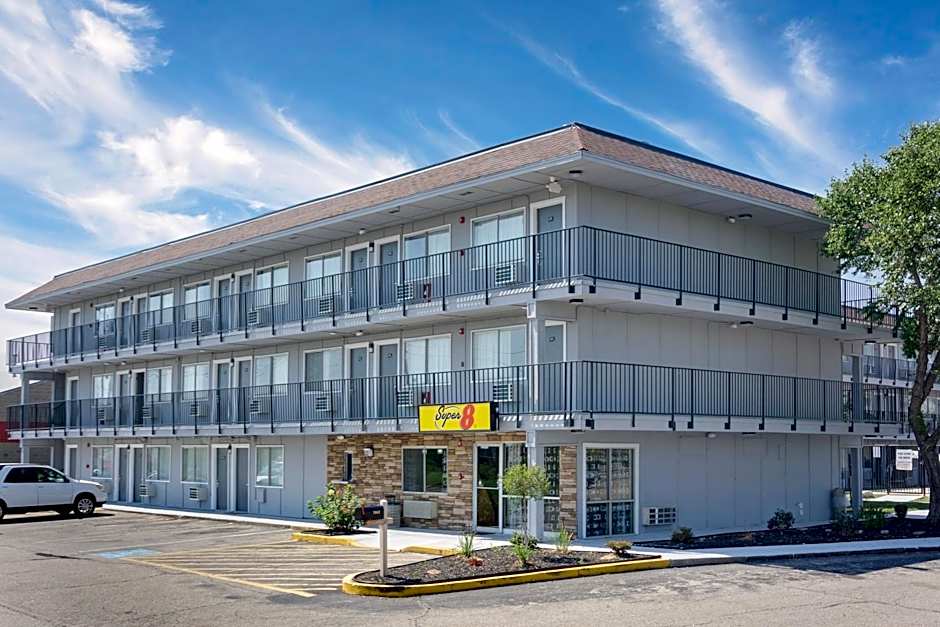 Super 8 by Wyndham Florence