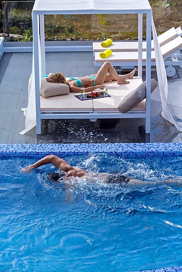 Colours of Mykonos Luxury Residences & Suites