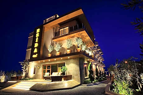 Esida Hotel