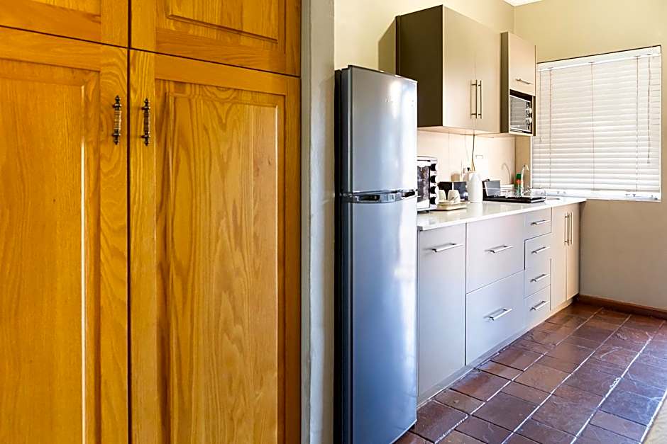 Kathu Gamagara Lodge