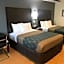 Econo Lodge Inn & Suites