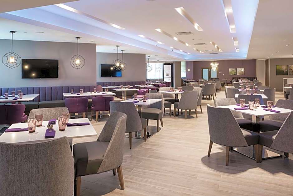 Hilton Garden Inn Ottawa Downtown