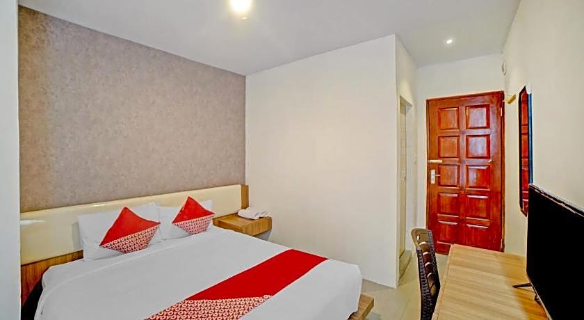 OYO 90559 Gamacity Residence