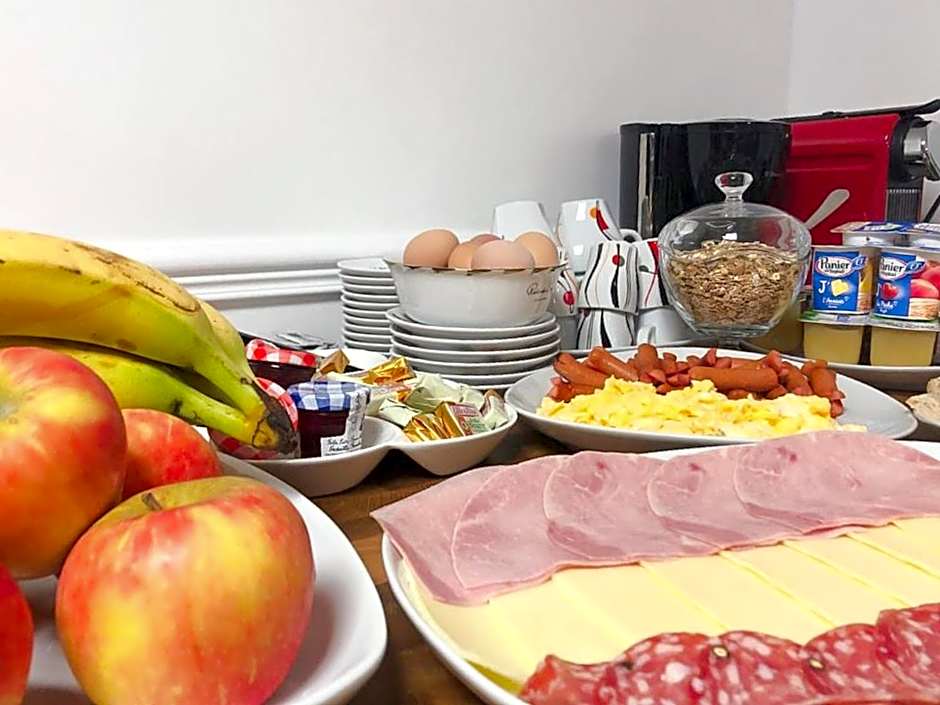 La Maison Charentonneau